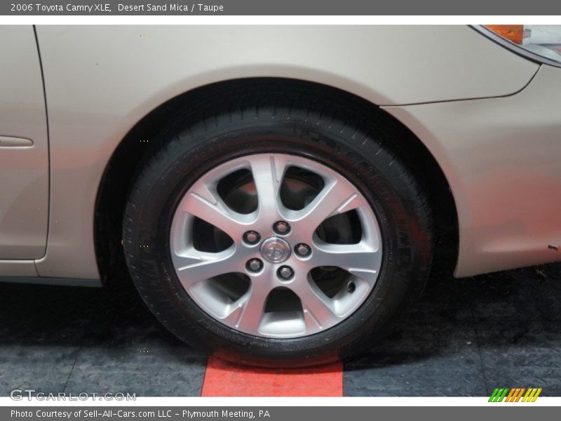 Desert Sand Mica / Taupe 2006 Toyota Camry XLE