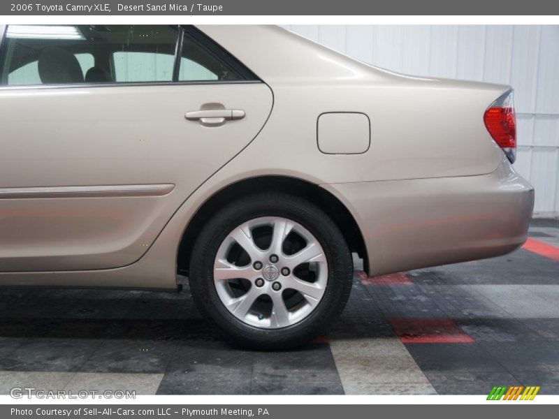 Desert Sand Mica / Taupe 2006 Toyota Camry XLE