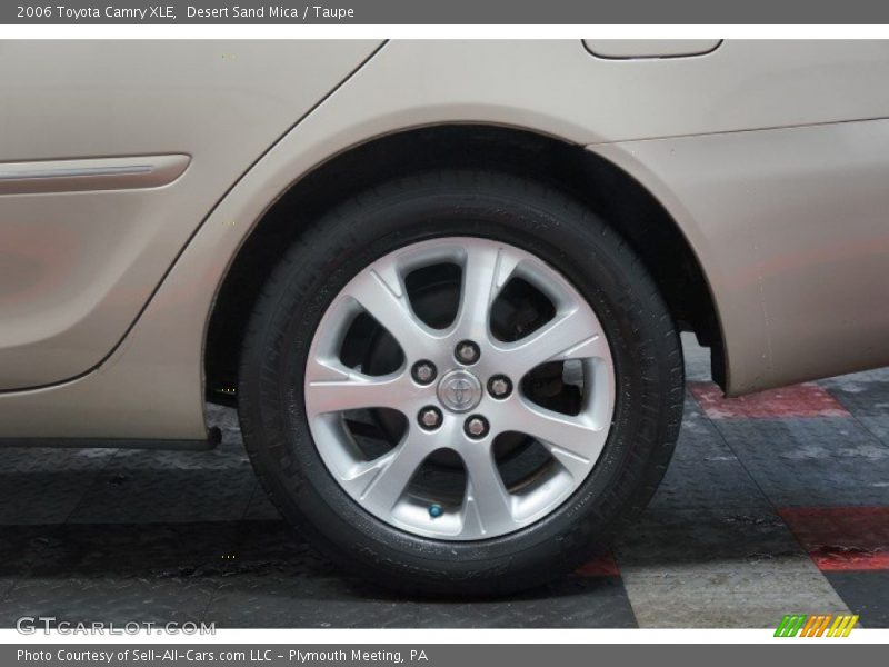 Desert Sand Mica / Taupe 2006 Toyota Camry XLE