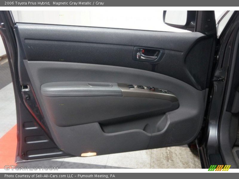 Magnetic Gray Metallic / Gray 2006 Toyota Prius Hybrid
