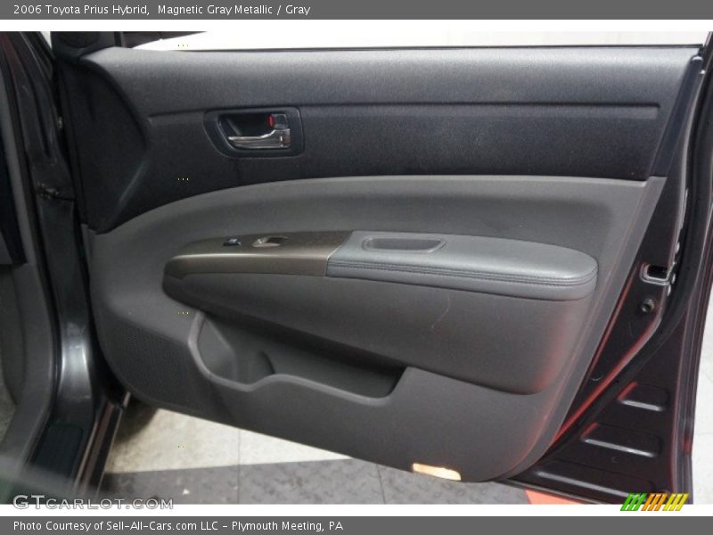 Magnetic Gray Metallic / Gray 2006 Toyota Prius Hybrid