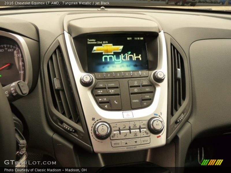 Tungsten Metallic / Jet Black 2016 Chevrolet Equinox LT AWD