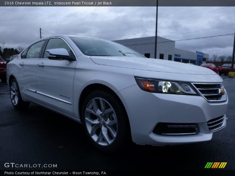 Iridescent Pearl Tricoat / Jet Black 2016 Chevrolet Impala LTZ