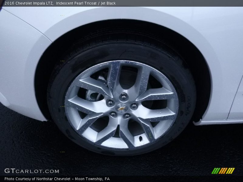 Iridescent Pearl Tricoat / Jet Black 2016 Chevrolet Impala LTZ