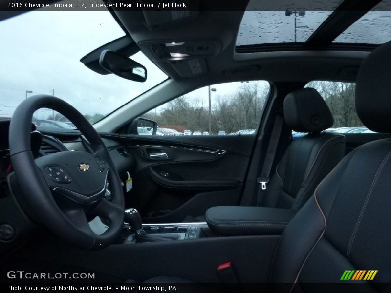 Iridescent Pearl Tricoat / Jet Black 2016 Chevrolet Impala LTZ