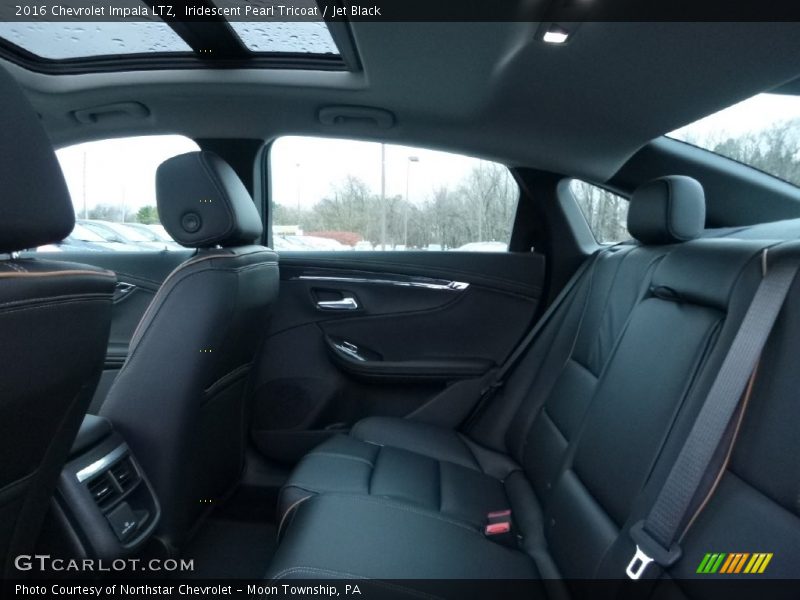 Iridescent Pearl Tricoat / Jet Black 2016 Chevrolet Impala LTZ