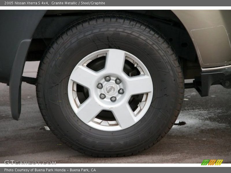 Granite Metallic / Steel/Graphite 2005 Nissan Xterra S 4x4