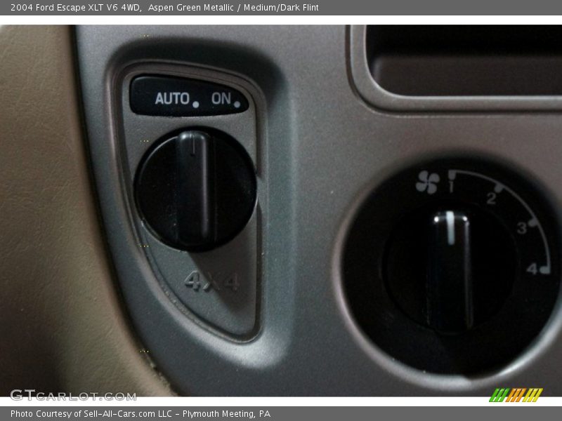 Aspen Green Metallic / Medium/Dark Flint 2004 Ford Escape XLT V6 4WD
