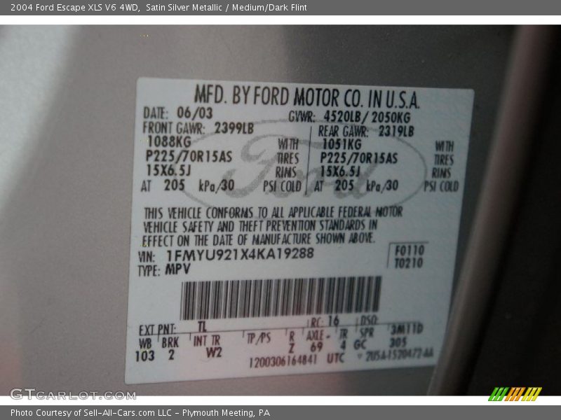 Satin Silver Metallic / Medium/Dark Flint 2004 Ford Escape XLS V6 4WD