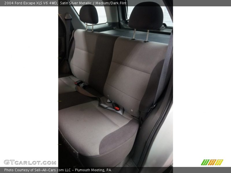 Satin Silver Metallic / Medium/Dark Flint 2004 Ford Escape XLS V6 4WD