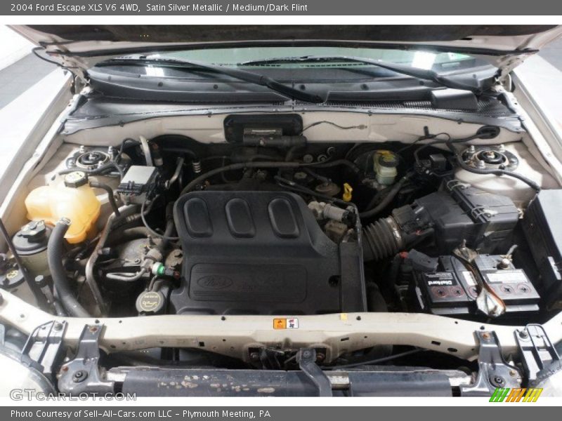 Satin Silver Metallic / Medium/Dark Flint 2004 Ford Escape XLS V6 4WD
