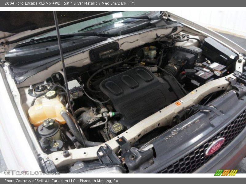 Satin Silver Metallic / Medium/Dark Flint 2004 Ford Escape XLS V6 4WD