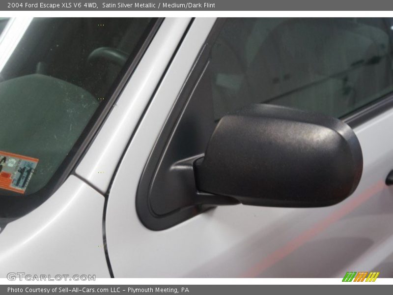 Satin Silver Metallic / Medium/Dark Flint 2004 Ford Escape XLS V6 4WD
