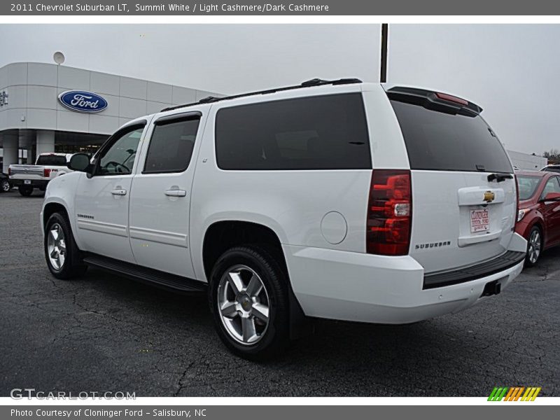 Summit White / Light Cashmere/Dark Cashmere 2011 Chevrolet Suburban LT