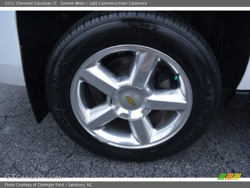 Summit White / Light Cashmere/Dark Cashmere 2011 Chevrolet Suburban LT