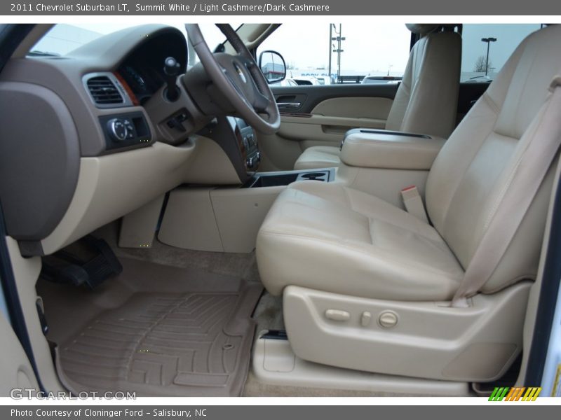 Summit White / Light Cashmere/Dark Cashmere 2011 Chevrolet Suburban LT