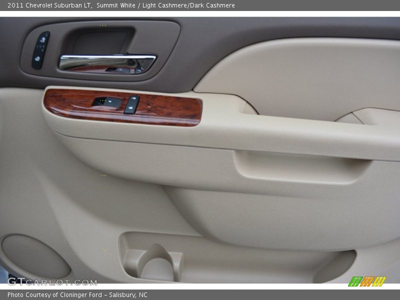 Summit White / Light Cashmere/Dark Cashmere 2011 Chevrolet Suburban LT