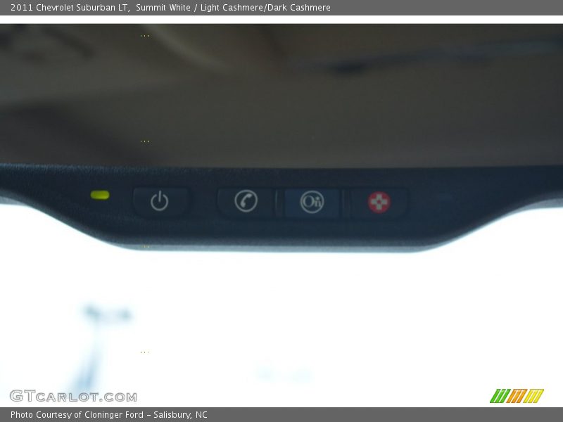 Summit White / Light Cashmere/Dark Cashmere 2011 Chevrolet Suburban LT