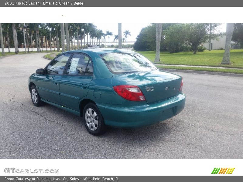 Emerald Green / Beige 2001 Kia Rio Sedan