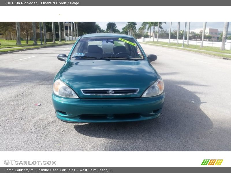 Emerald Green / Beige 2001 Kia Rio Sedan