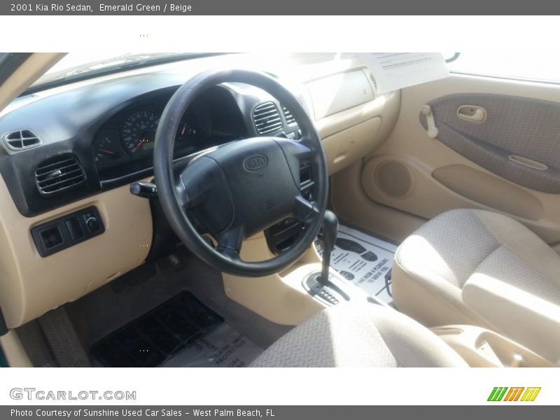 Emerald Green / Beige 2001 Kia Rio Sedan