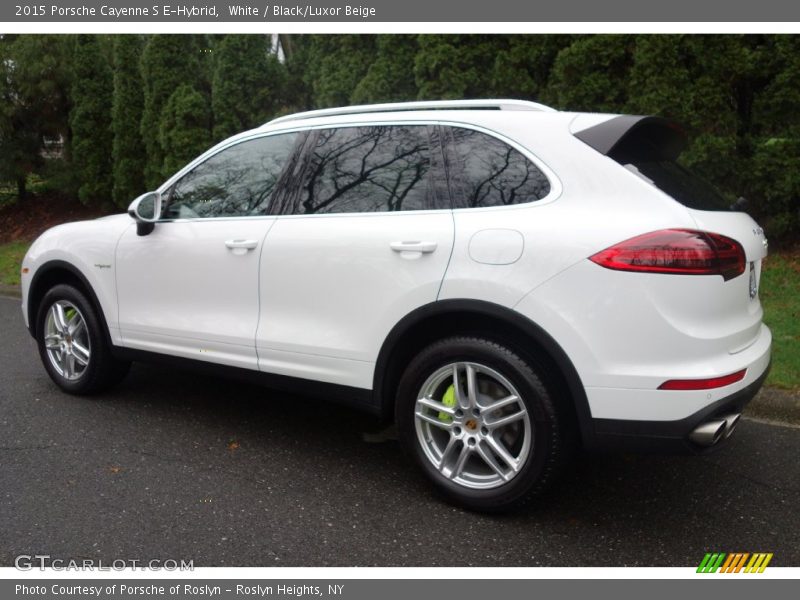 White / Black/Luxor Beige 2015 Porsche Cayenne S E-Hybrid