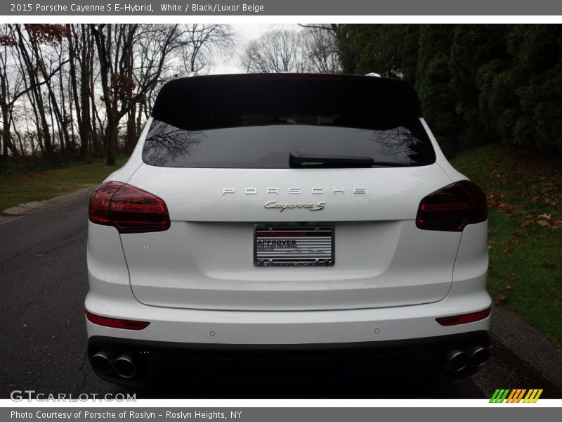 White / Black/Luxor Beige 2015 Porsche Cayenne S E-Hybrid