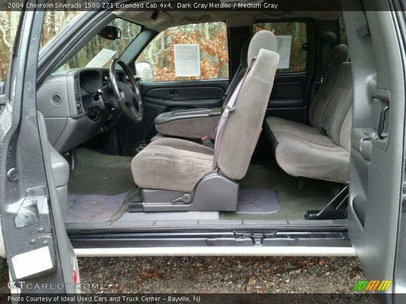 Dark Gray Metallic / Medium Gray 2004 Chevrolet Silverado 1500 Z71 Extended Cab 4x4