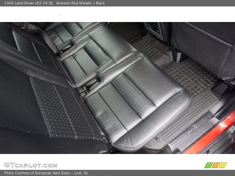 Alveston Red Metallic / Black 2006 Land Rover LR3 V8 SE