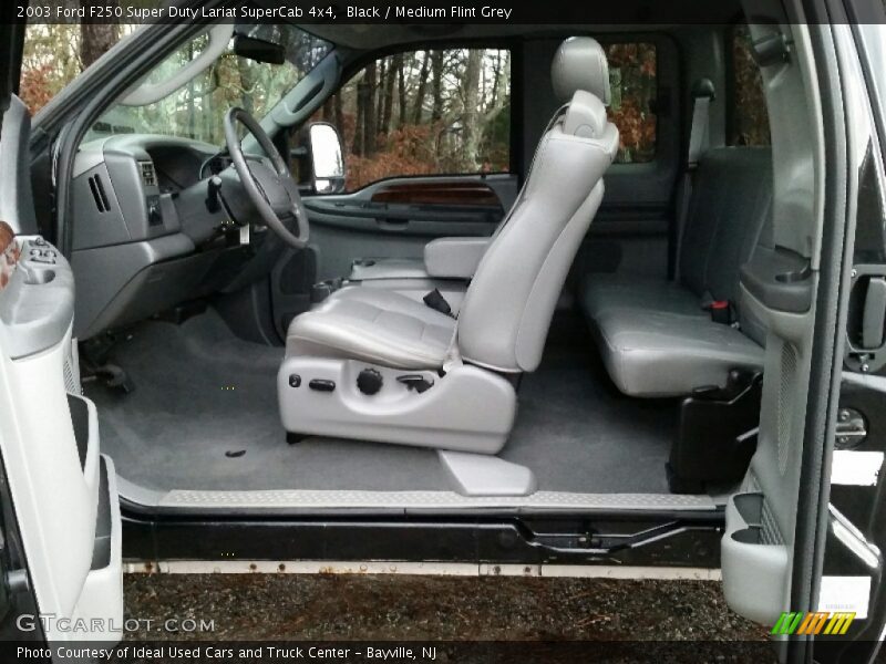 Black / Medium Flint Grey 2003 Ford F250 Super Duty Lariat SuperCab 4x4