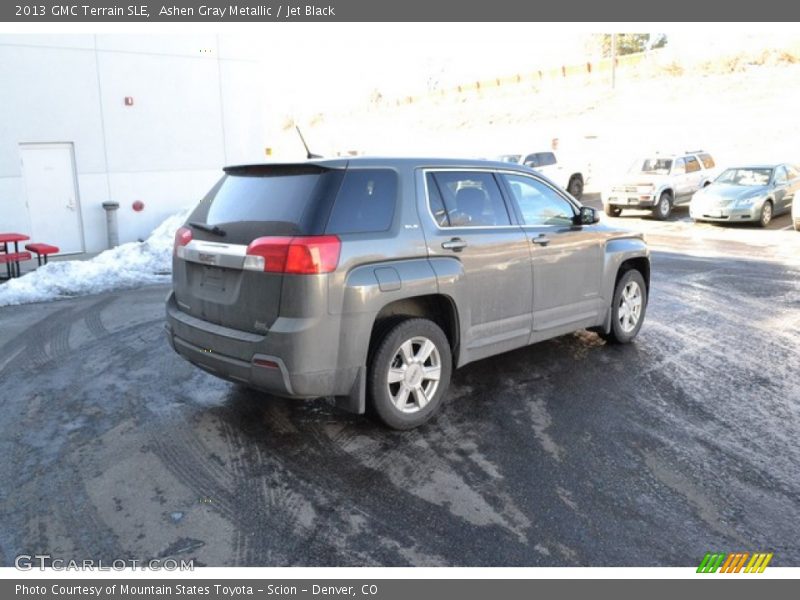 Ashen Gray Metallic / Jet Black 2013 GMC Terrain SLE
