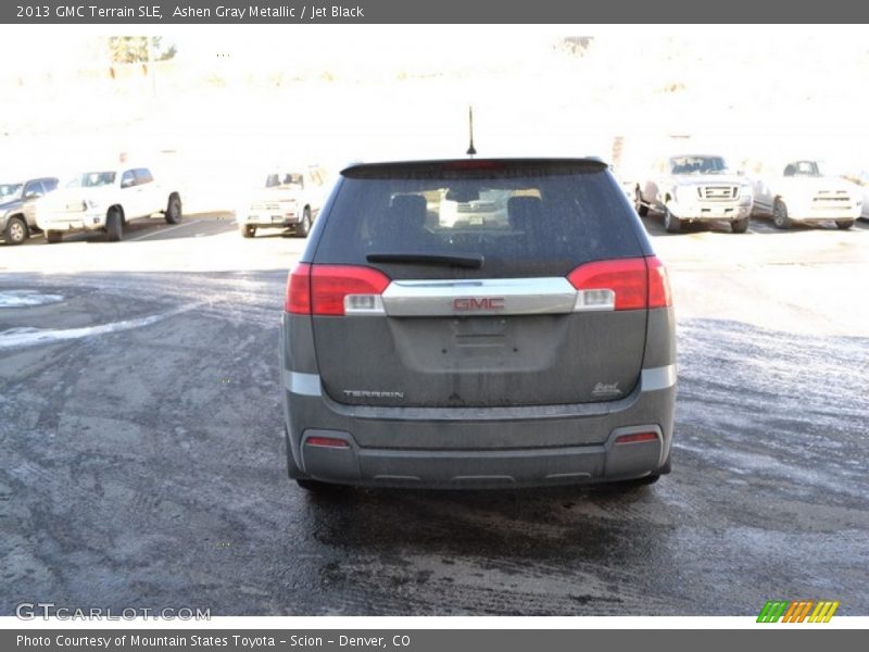 Ashen Gray Metallic / Jet Black 2013 GMC Terrain SLE