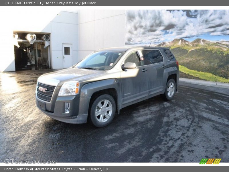 Ashen Gray Metallic / Jet Black 2013 GMC Terrain SLE