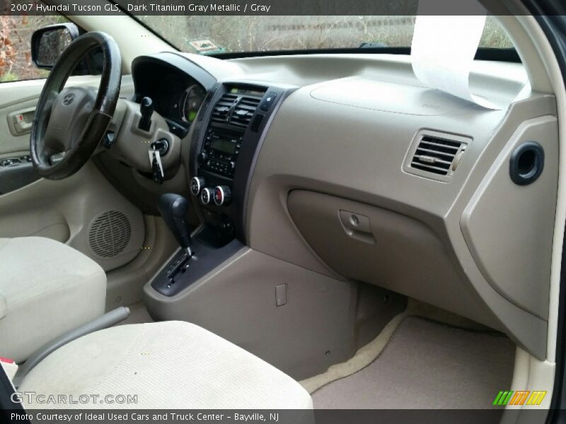 Dark Titanium Gray Metallic / Gray 2007 Hyundai Tucson GLS