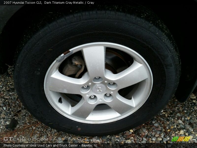 Dark Titanium Gray Metallic / Gray 2007 Hyundai Tucson GLS