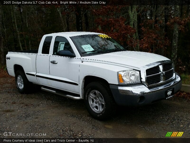 Bright White / Medium Slate Gray 2005 Dodge Dakota SLT Club Cab 4x4