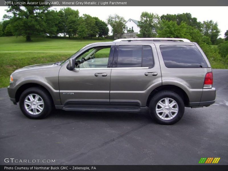 Mineral Grey Metallic / Light Parchment 2004 Lincoln Aviator Luxury AWD