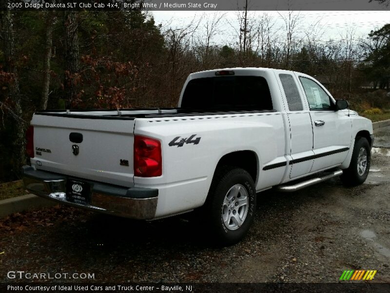 Bright White / Medium Slate Gray 2005 Dodge Dakota SLT Club Cab 4x4