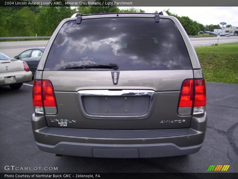 Mineral Grey Metallic / Light Parchment 2004 Lincoln Aviator Luxury AWD