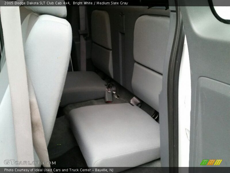 Bright White / Medium Slate Gray 2005 Dodge Dakota SLT Club Cab 4x4