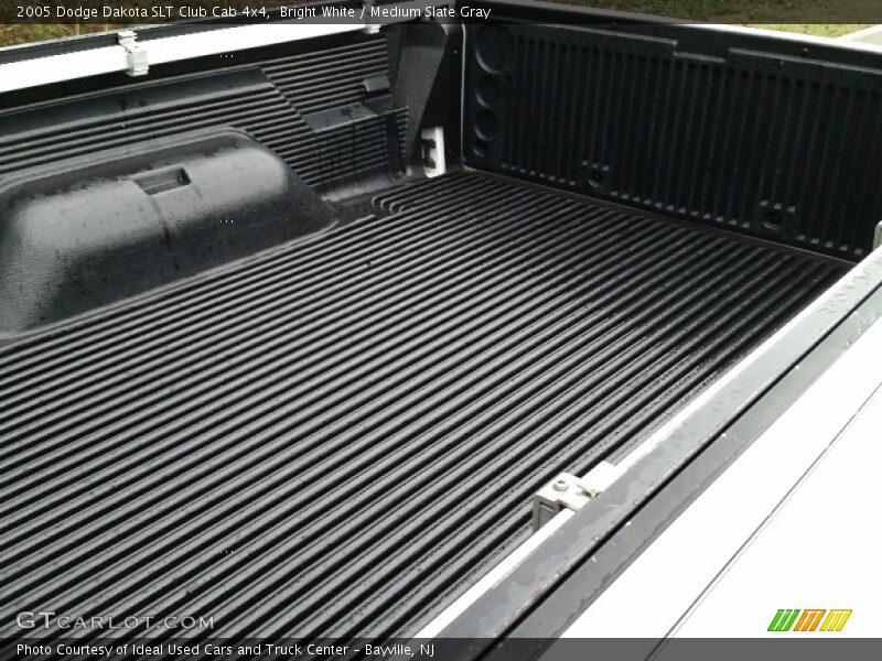 Bright White / Medium Slate Gray 2005 Dodge Dakota SLT Club Cab 4x4