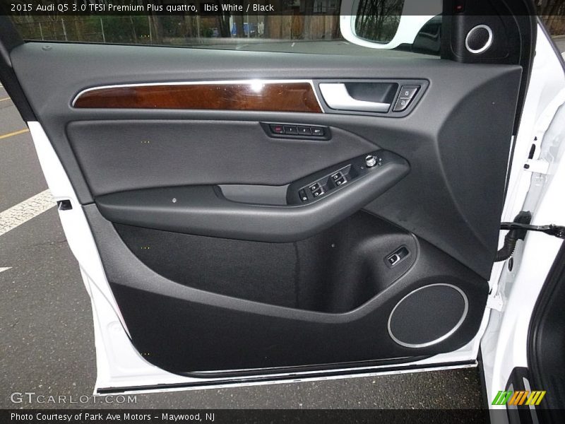 Ibis White / Black 2015 Audi Q5 3.0 TFSI Premium Plus quattro