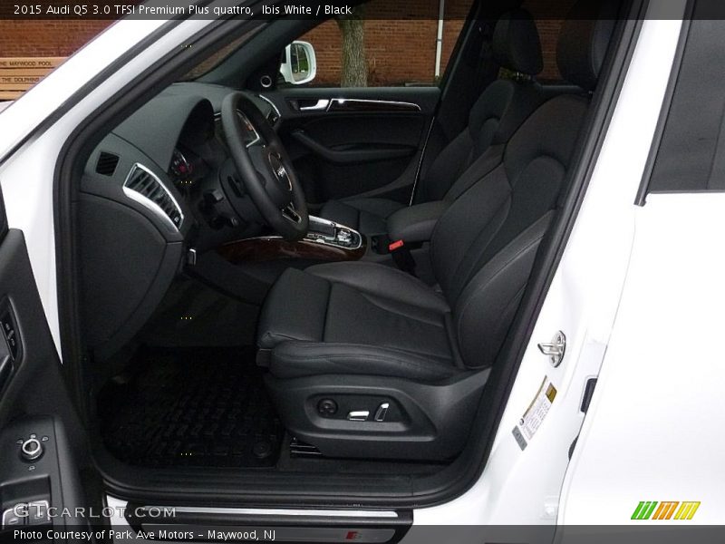 Ibis White / Black 2015 Audi Q5 3.0 TFSI Premium Plus quattro