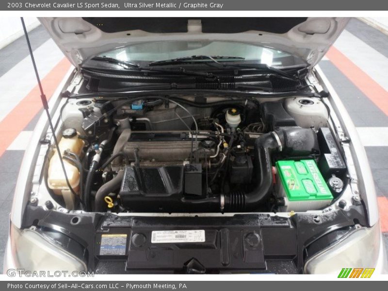 Ultra Silver Metallic / Graphite Gray 2003 Chevrolet Cavalier LS Sport Sedan