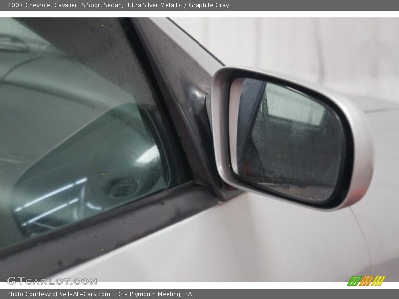 Ultra Silver Metallic / Graphite Gray 2003 Chevrolet Cavalier LS Sport Sedan