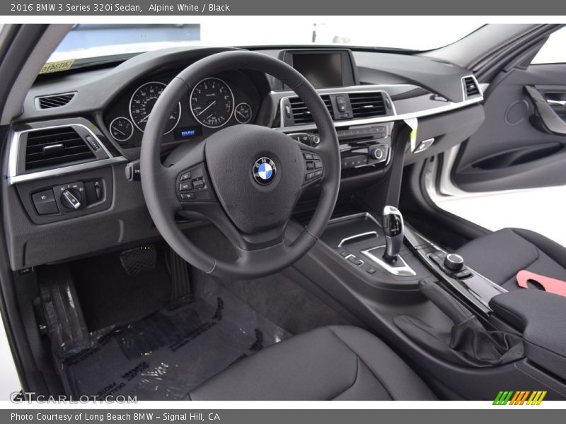 Alpine White / Black 2016 BMW 3 Series 320i Sedan