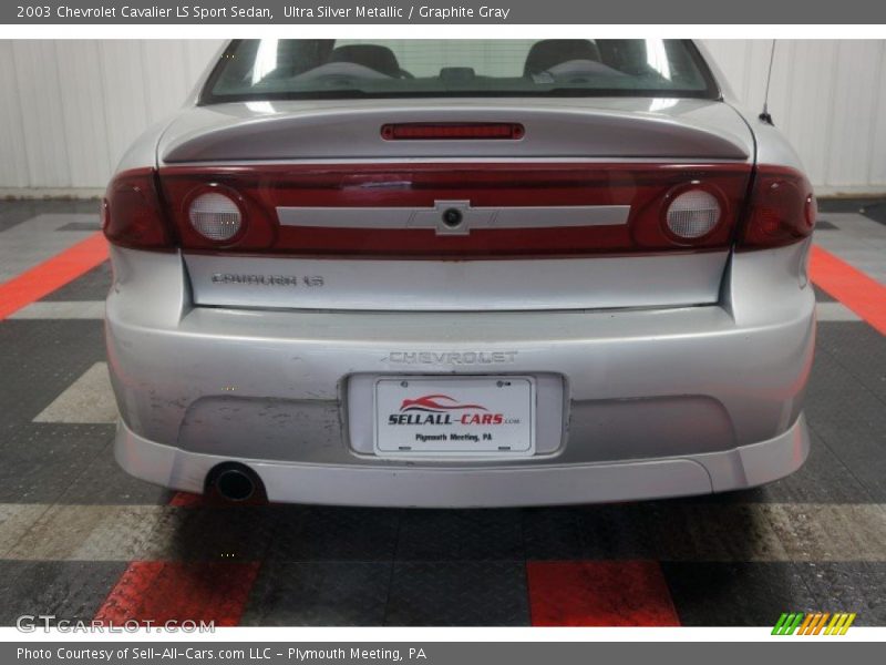 Ultra Silver Metallic / Graphite Gray 2003 Chevrolet Cavalier LS Sport Sedan