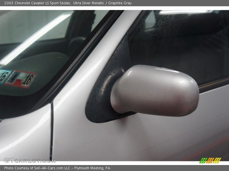 Ultra Silver Metallic / Graphite Gray 2003 Chevrolet Cavalier LS Sport Sedan