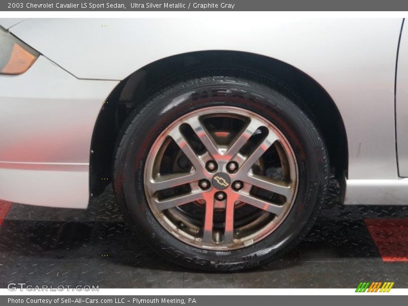 Ultra Silver Metallic / Graphite Gray 2003 Chevrolet Cavalier LS Sport Sedan