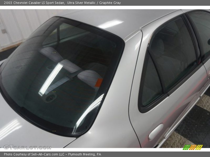 Ultra Silver Metallic / Graphite Gray 2003 Chevrolet Cavalier LS Sport Sedan
